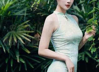 秀人网 – 安然Maleah校园写真全套：走，看我在校园里装得有多自然！