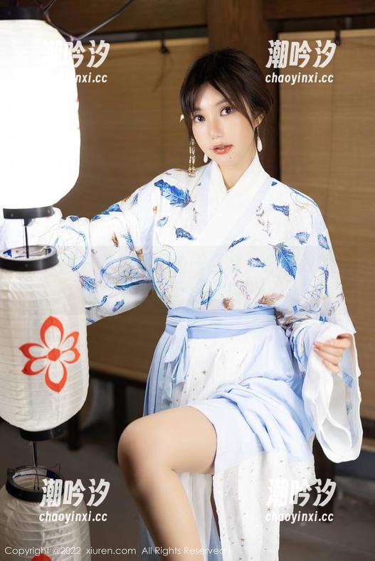 秀人网 - 是小逗逗校园合集：你绝对想不到的壁纸背后