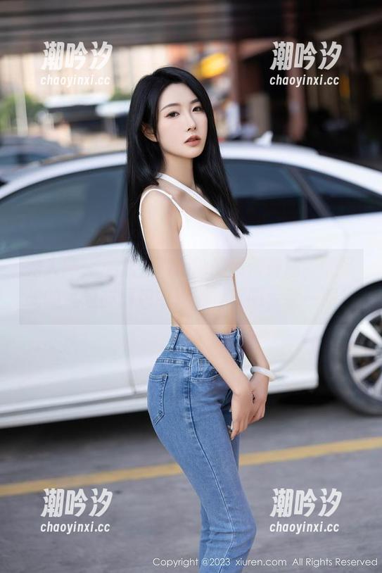 秀人网-杨晨晨Yome 秀人网 - 杨晨晨Yome的吊带诗意,无圣光的气息在图包中流淌,来吧,瞅一眼!