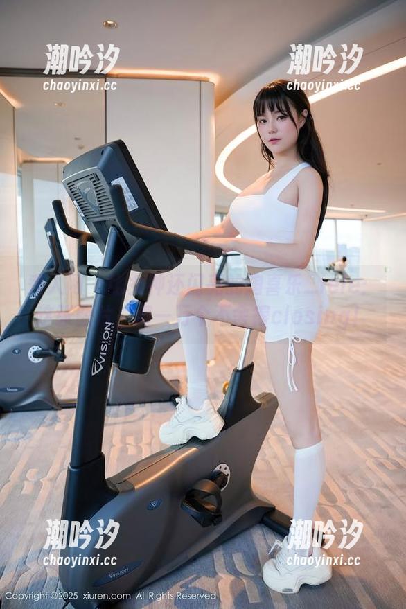 秀人网 - 比女神还闪亮的陶喜乐_lele：这张图片，得一万个不舍得closing！