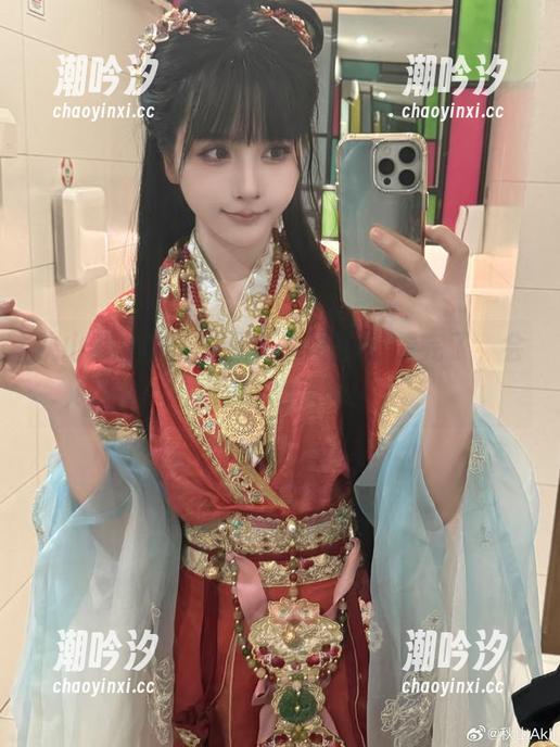 秋山AkI的狂三画像，果然是-看完了，会想回头的那种！