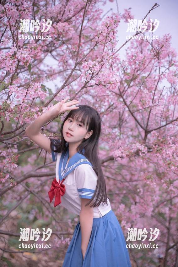 萌芽儿o0的丝袜作品，轻松得我都想投降给这双腿...