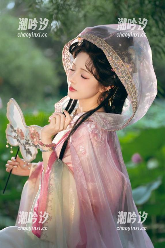 雯妹不讲道理 办公室的离经叛道,雯妹不讲道理个性写真图集彰显最真实的魅力