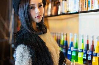 青豆客 – Yumi尤美的美足写真集，谁能抵挡得了这种资源啊