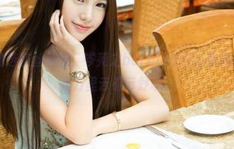 青豆客 – 精选灰丝美图，岑苑之barbiebaby傻傻的我还以为是万里云卷云舒呢。
