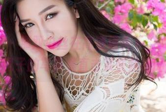 魅妍社 – 那双白丝在高清镜头下，Mieko林美惠子的写真集直击某些熟悉的要害